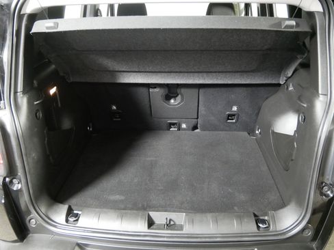 Used 2021 Jeep Renegade Latitude w/ Convenience Group image 18