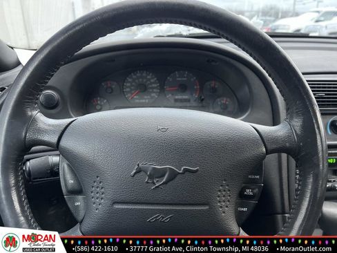 Used 2001 Ford Mustang Coupe image 15
