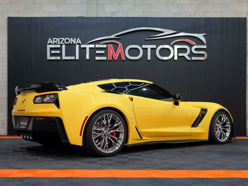 Used 2016 Chevrolet Corvette Z06 w/ 2LZ Preferred Equipment Group RWD image 24