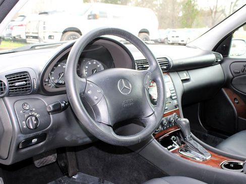 Used 2007 Mercedes-Benz C 280 4MATIC Sedan image 15