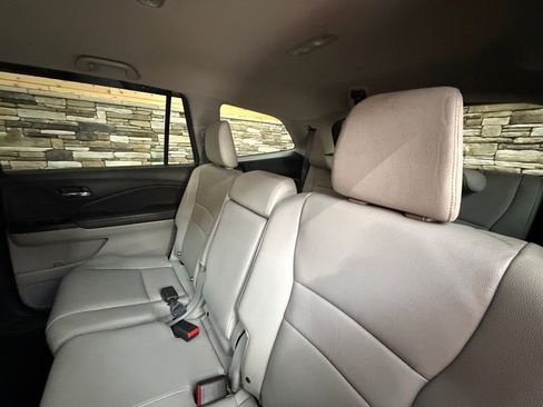 Used 2021 Honda Pilot Special Edition image 29