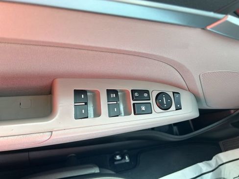Used 2018 Hyundai Elantra SEL FWD image 17