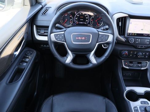 Used 2023 GMC Terrain Denali w/ Denali Premium Package image 23