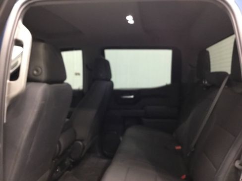 Used 2019 GMC Sierra 1500 4x4 Crew Cab w/ Convenience Package image 11