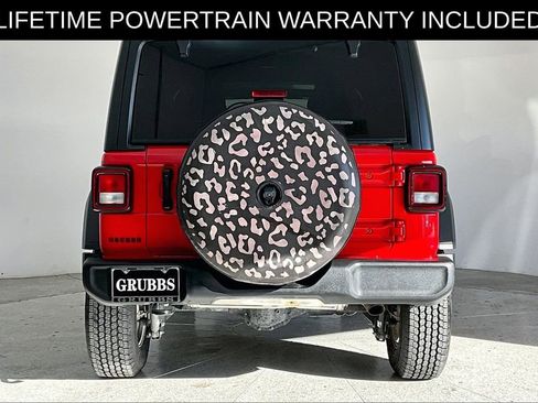 Used 2022 Jeep Wrangler Unlimited Sport image 6