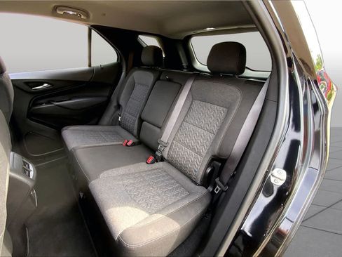 Used 2024 Chevrolet Equinox LT FWD image 20