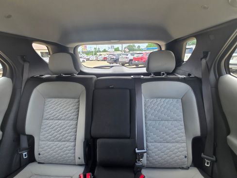 Used 2021 Chevrolet Equinox LT FWD image 24