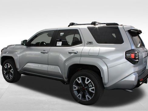 New 2026 Toyota 4Runner TRD Sport AWD/4WD image 11