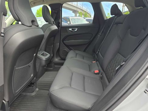 Used 2026 Volvo XC60 B5 Plus w/ Climate Package AWD/4WD image 15
