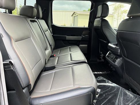 Used 2025 Ford F150 Lariat w/ Equipment Group 501A Mid AWD/4WD image 22