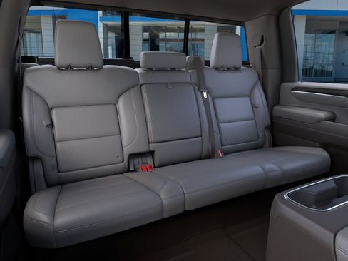 New 2026 Chevrolet Silverado 2500 LTZ w/ LTZ Premium Package AWD/4WD image 17