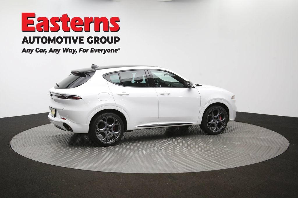 Used 2025 Alfa Romeo Tonale Tributo Italiano AWD/4WD image 45