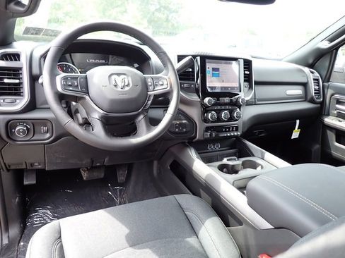 New 2025 RAM 2500 Big Horn w/ Safety Group image 15