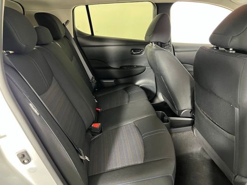 Used 2023 Nissan Leaf S image 26