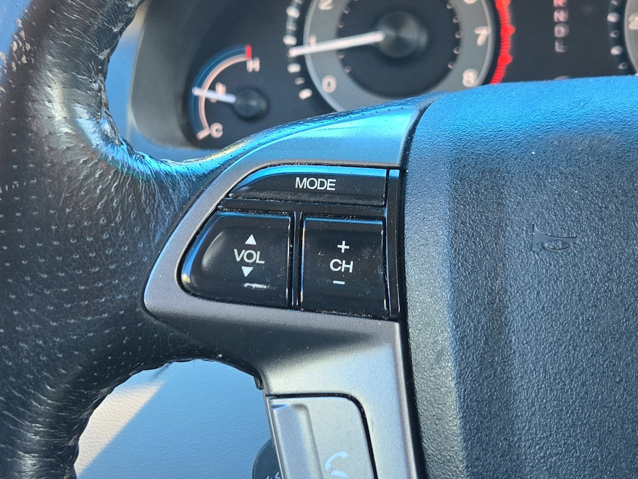 Used 2012 Honda Odyssey EX-L image 21