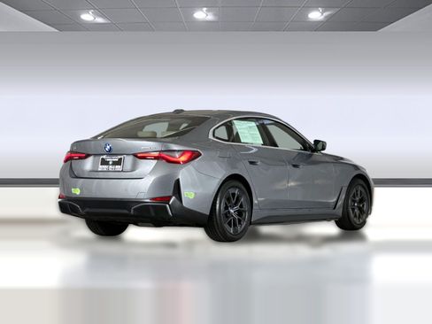 Used 2023 BMW i4 eDrive40 w/ Premium Package RWD image 9