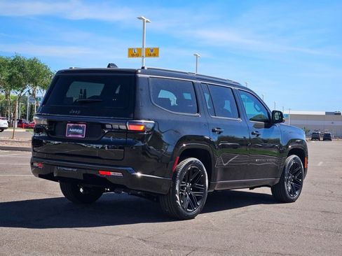 New 2026 Jeep Grand Wagoneer Limited image 2