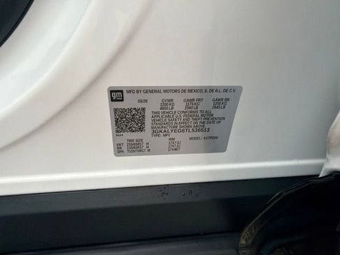 New 2026 GMC Terrain AT4 w/ Convenience Package III AWD/4WD image 32