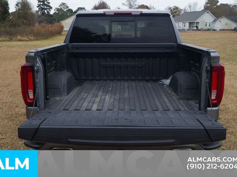 Used 2021 GMC Sierra 1500 Denali w/ Denali Premium Package image 11