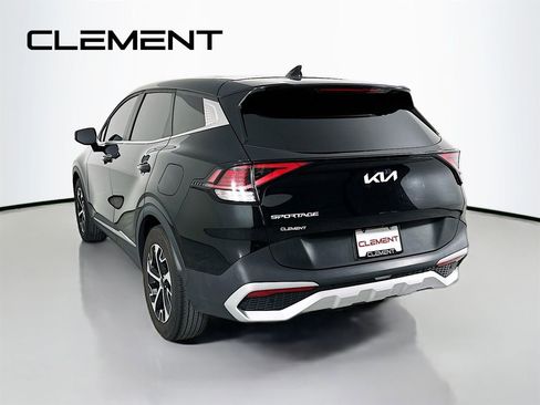 Used 2024 Kia Sportage EX FWD image 10