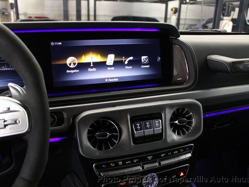Used 2024 Mercedes-Benz G 63 AMG 4MATIC w/ Seat Comfort Package image 25