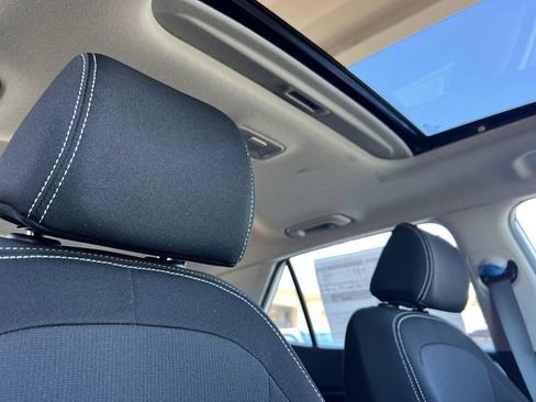 New 2026 Hyundai Venue SEL FWD image 16