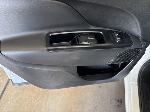 Used 2018 RAM ProMaster City Tradesman image 11