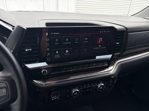 Certified 2024 GMC Sierra 1500 SLE image 7