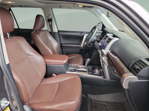 Used 2018 Toyota 4Runner Limited image 6