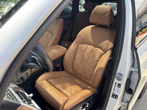 Certified 2025 BMW X5 M60i w/ Climate Comfort Package AWD/4WD image 21