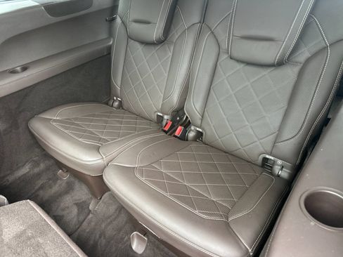 Used 2018 Mercedes-Benz GLS 450 4MATIC image 15