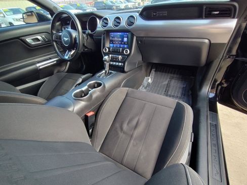 Used 2020 Ford Mustang Coupe w/ Equipment Group 101A RWD image 33