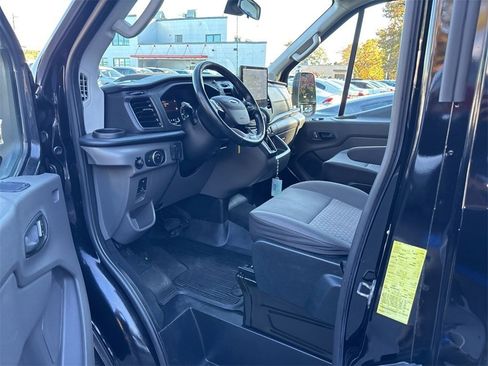 Used 2022 Ford Transit 250 Base image 10