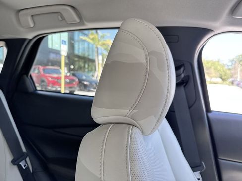 Certified 2025 MAZDA CX-30 AWD 2.5 S w/ Premium Package image 21