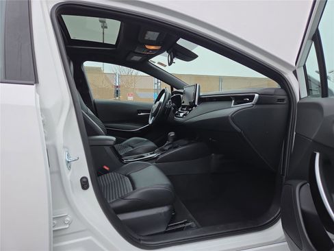 Used 2021 Toyota Corolla XSE w/ Carpet Mat Package (TMS) image 30