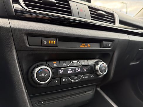 Used 2015 MAZDA MAZDA3 i Grand Touring image 21