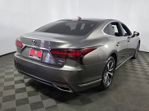 Used 2022 Lexus LS 500 AWD w/ Accessory Package (Z2) image 37