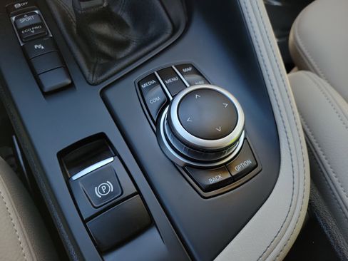 Used 2020 BMW X2 sDrive28i w/ Convenience Package image 27