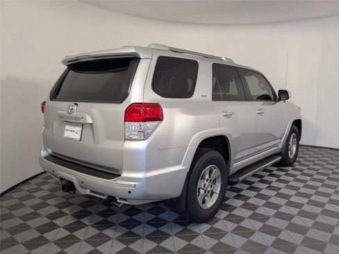 Used 2013 Toyota 4Runner SR5 image 24