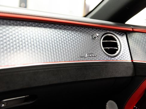 Used 2024 Bentley Continental GT Speed image 33