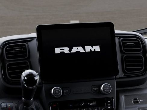 New 2025 RAM ProMaster 2500 w/ Premium Convenience Group FWD image 18