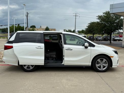 Used 2019 Honda Odyssey EX-L image 10