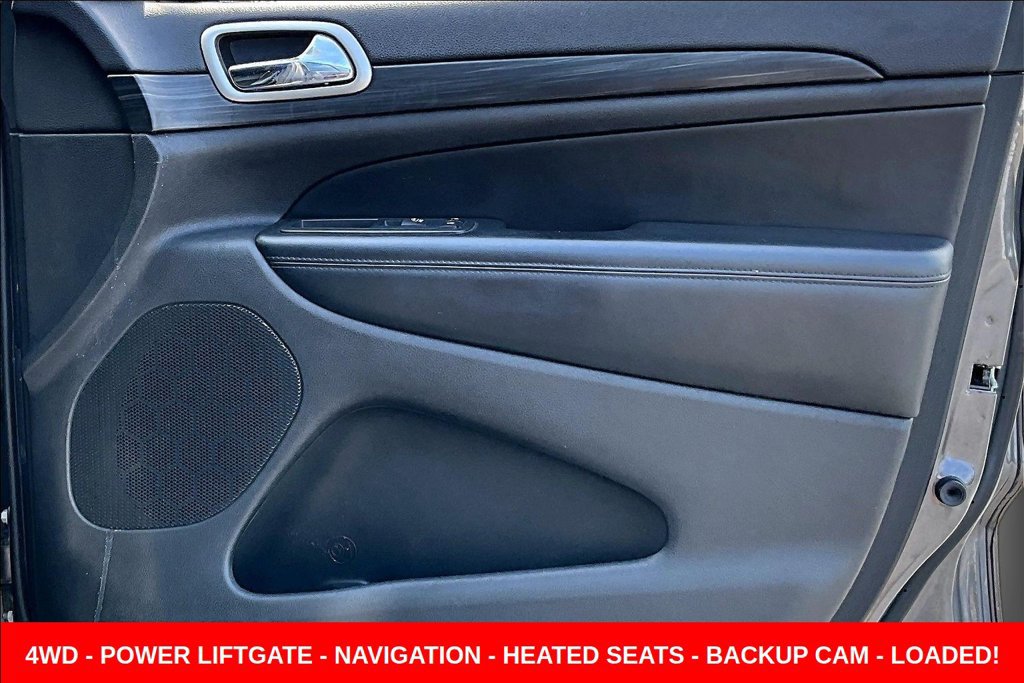 Used 2019 Jeep Grand Cherokee Altitude AWD/4WD image 32