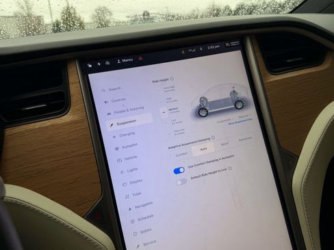 Used 2020 Tesla Model X Performance image 55