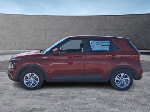 New 2026 Hyundai Venue SE image 4