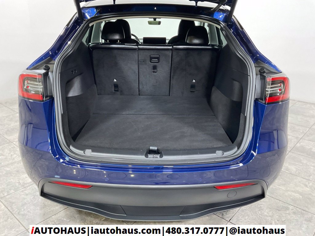 Used 2022 Tesla Model Y Performance AWD/4WD image 13