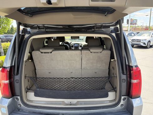 Used 2019 Chevrolet Tahoe LT w/ LT Signature Package image 34