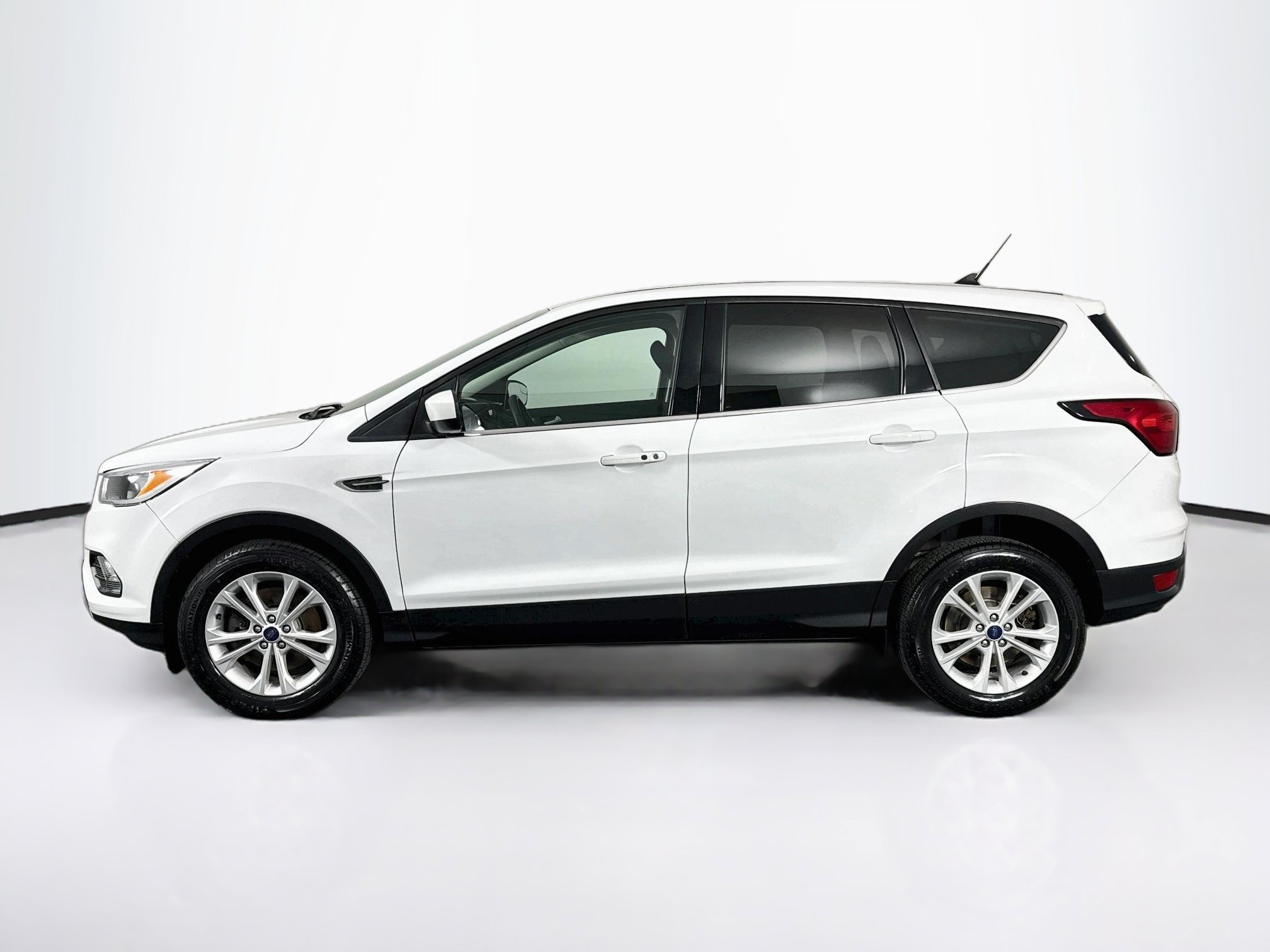 Used 2019 Ford Escape SE AWD/4WD image 11