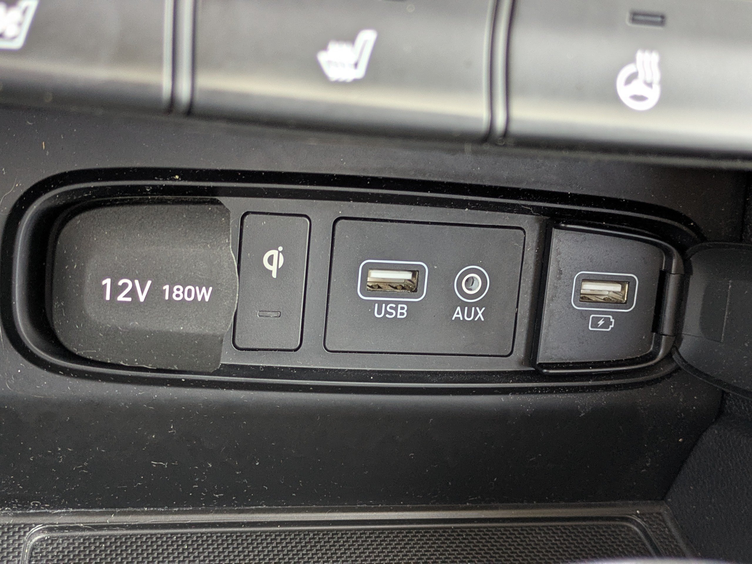 Used 2019 Hyundai Santa Fe FWD image 24