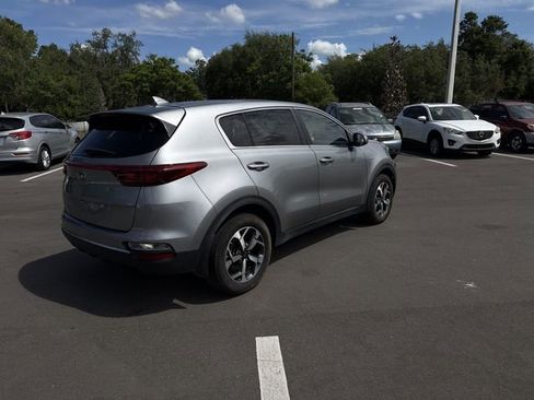 Used 2022 Kia Sportage LX AWD/4WD image 12